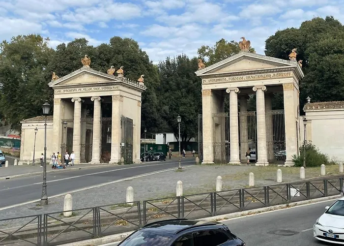 Center House Colosseo